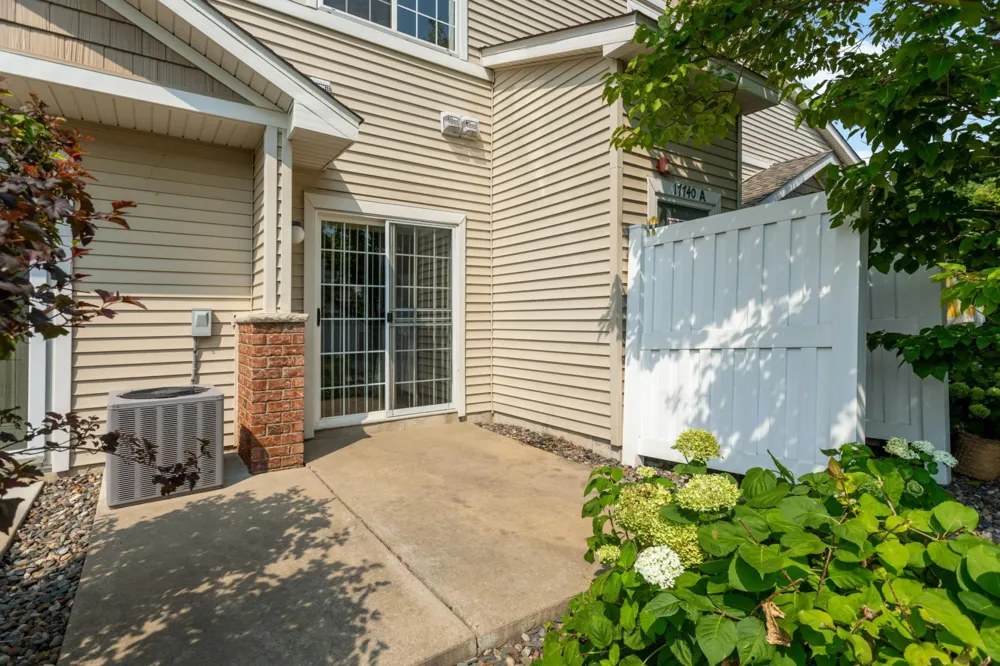 17770 66th Avenue Maple Grove, MN 55311