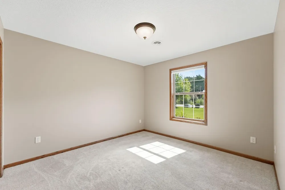 1703 8th Avenue Princeton, MN 55371
