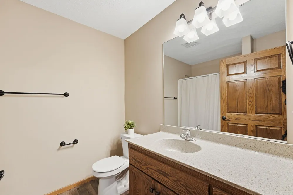 1703 8th Avenue Princeton, MN 55371