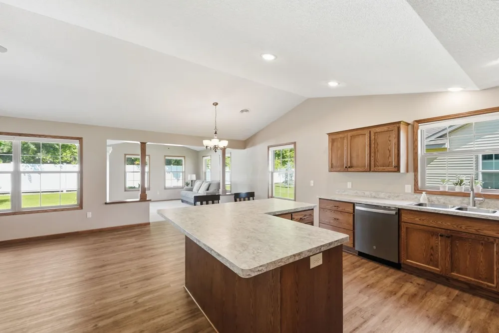 1703 8th Avenue Princeton, MN 55371