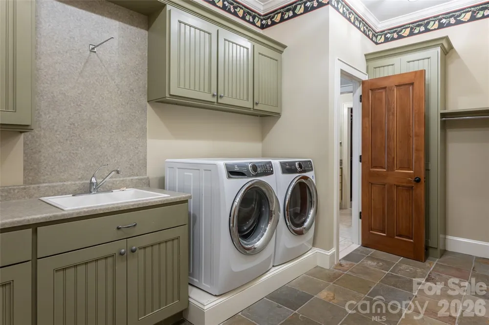 1116 Perch Fly Court Biltmore Lake, NC 28715