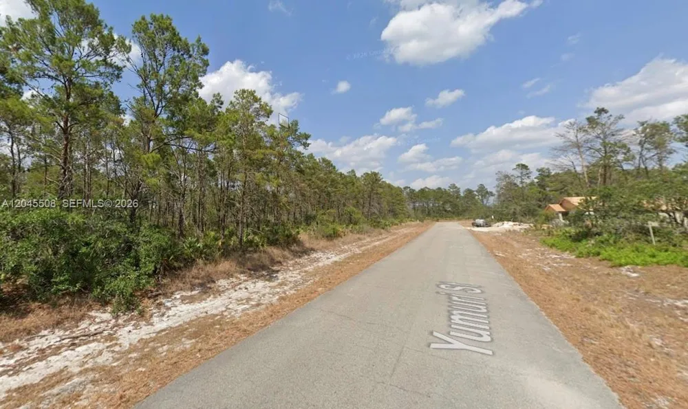 7711 Yumuri St Sebring, FL 33872