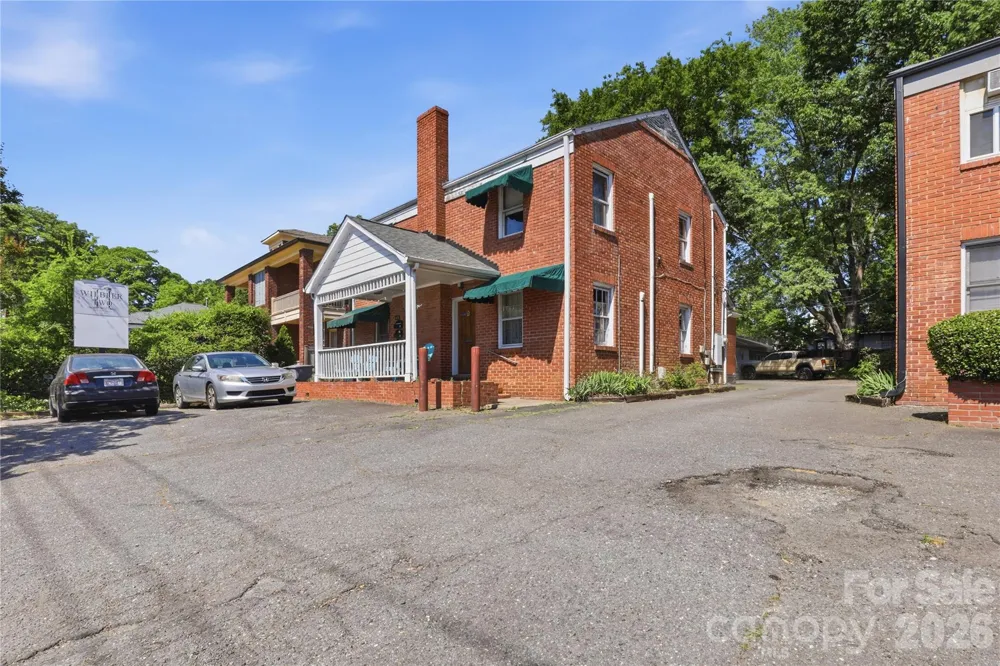 2213-2219 Park Road #27/28 Charlotte, NC 28203