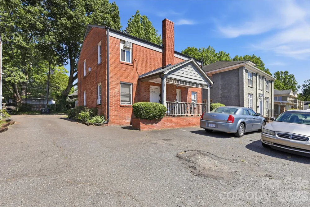 2213-2219 Park Road #27/28 Charlotte, NC 28203