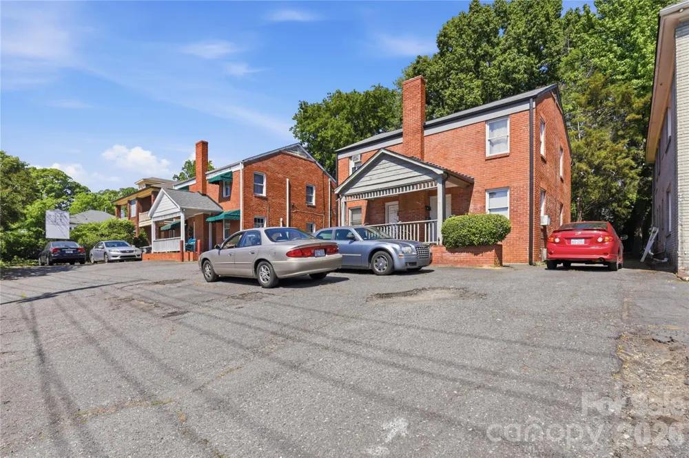 2213-2219 Park Road #27/28 Charlotte, NC 28203