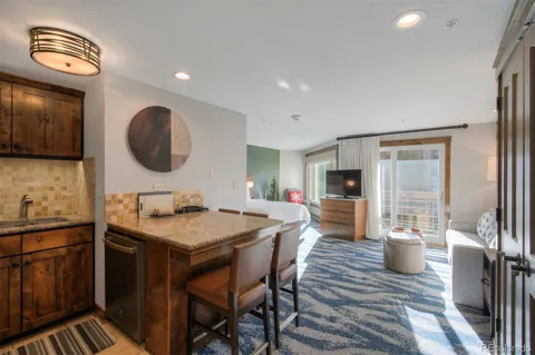 655 Columbine Road #7543