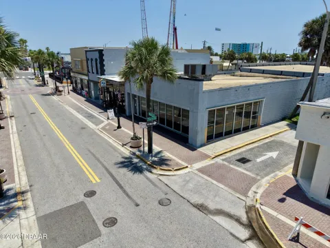 814820 Main Street