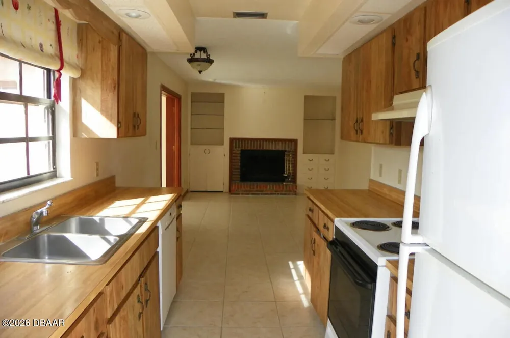 2045 Taylor Road Port Orange, FL 32128