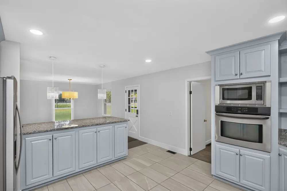 647 52 E Highway E Portland, TN 37148