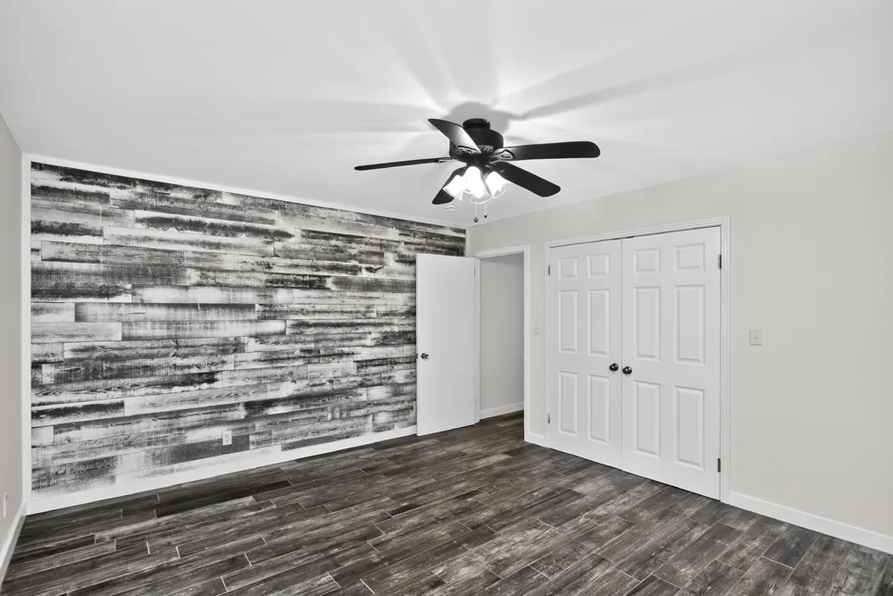 647 52 E Highway E Portland, TN 37148
