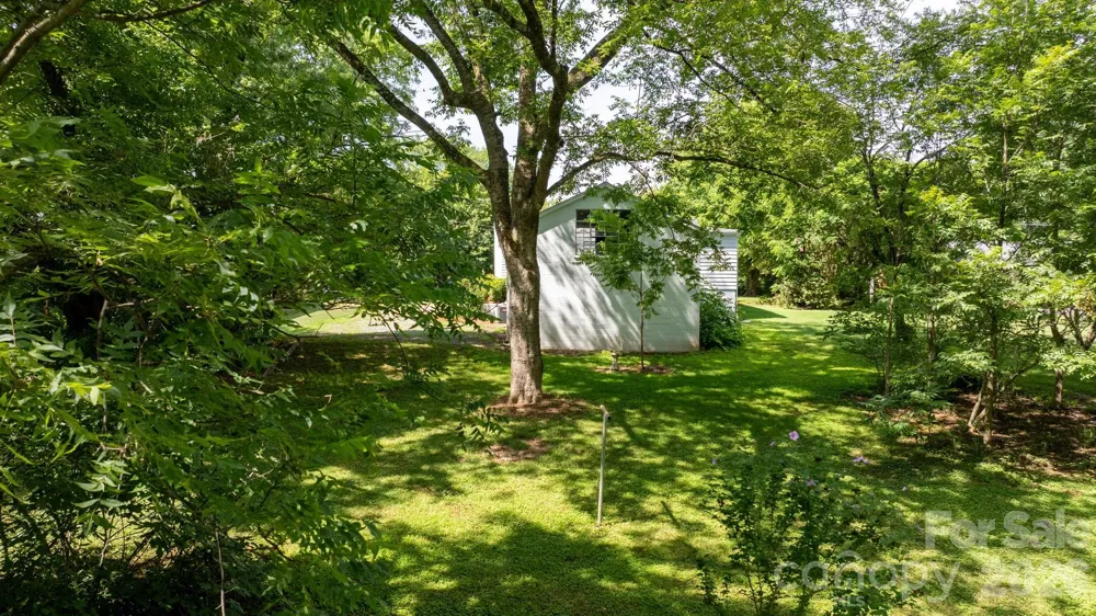608 1st Street W Conover, NC 28613