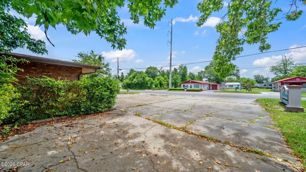 247 Highway 22 A Panama City, FL 32404