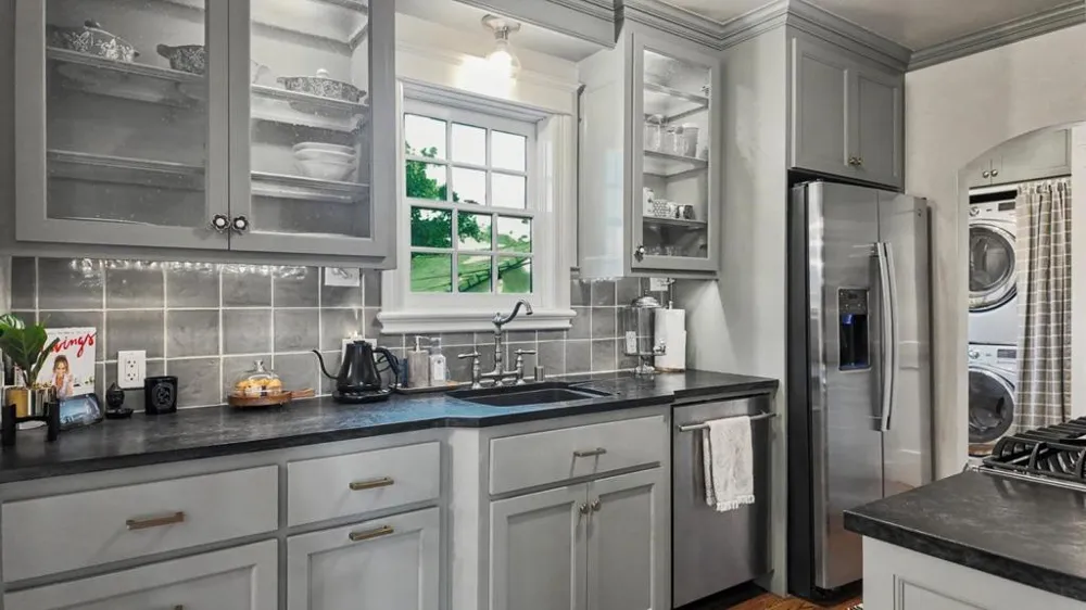 1303 39th Street Sacramento, CA 95816