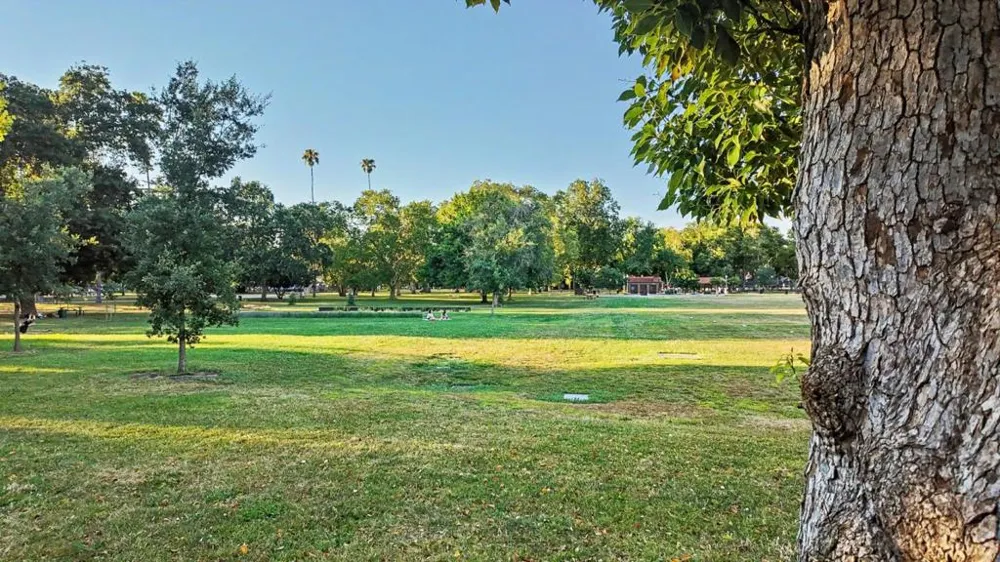 1303 39th Street Sacramento, CA 95816