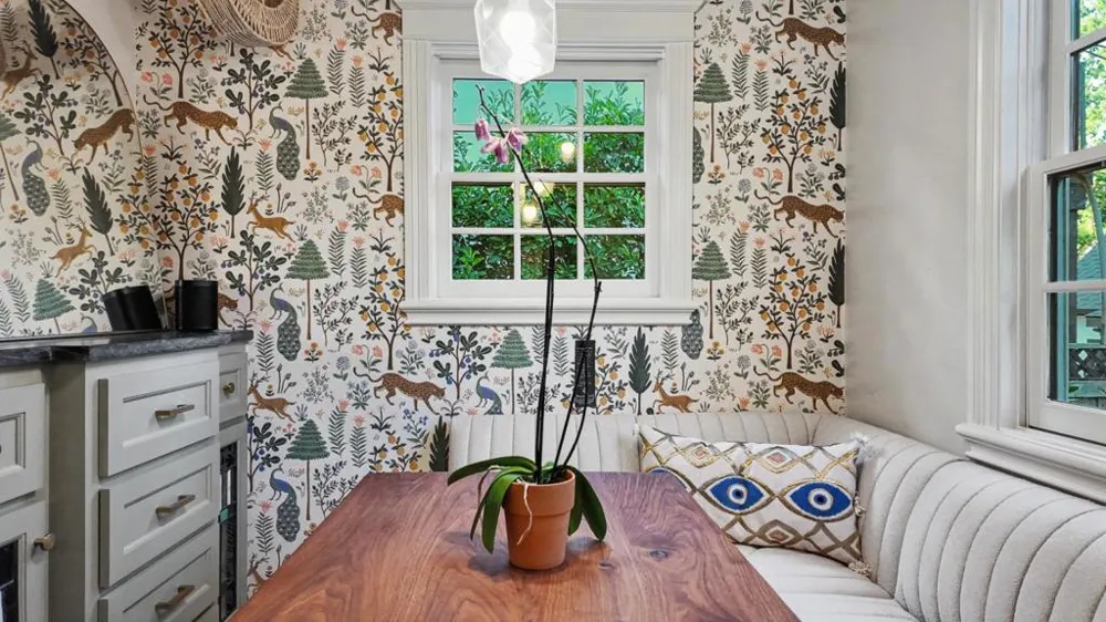 1303 39th Street Sacramento, CA 95816