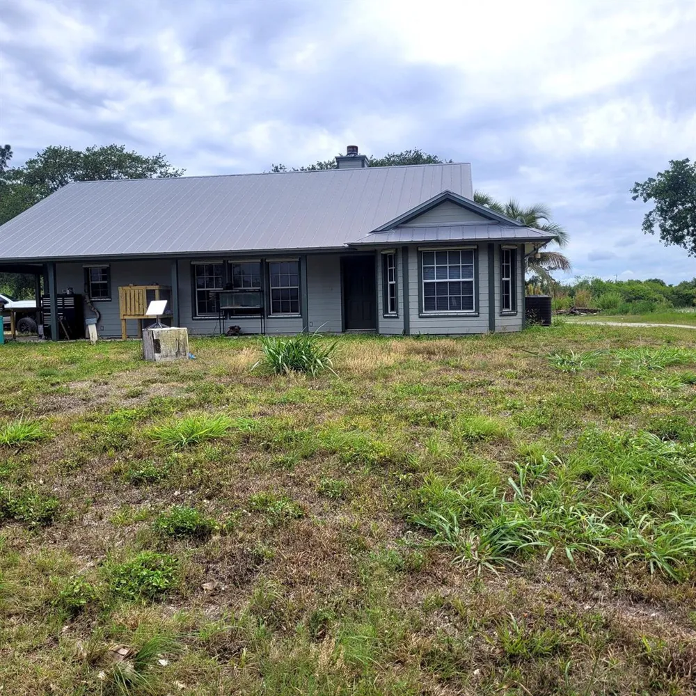 6390 SE Bridge Road Hobe Sound, FL 33455
