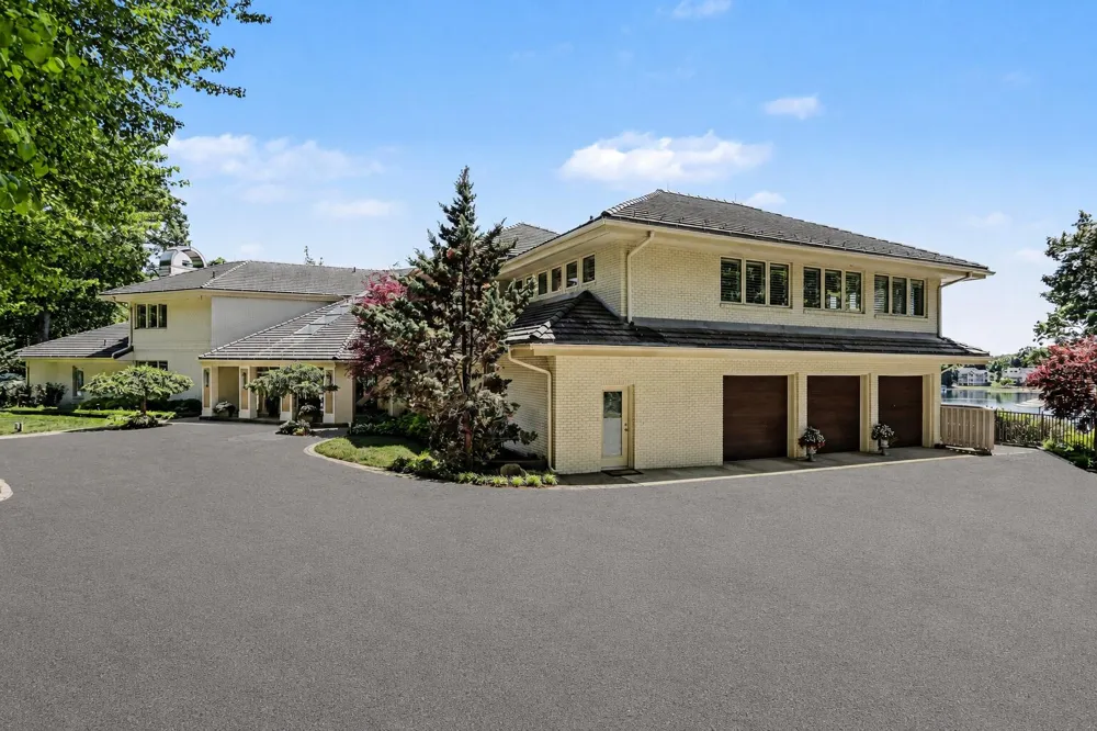 7405 Hidden Cove Place Texas Charter Township, MI 49009