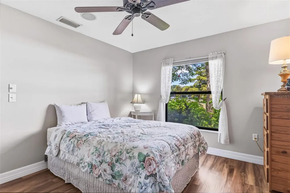 7565 CASTLE DRIVE Sarasota, FL 34240