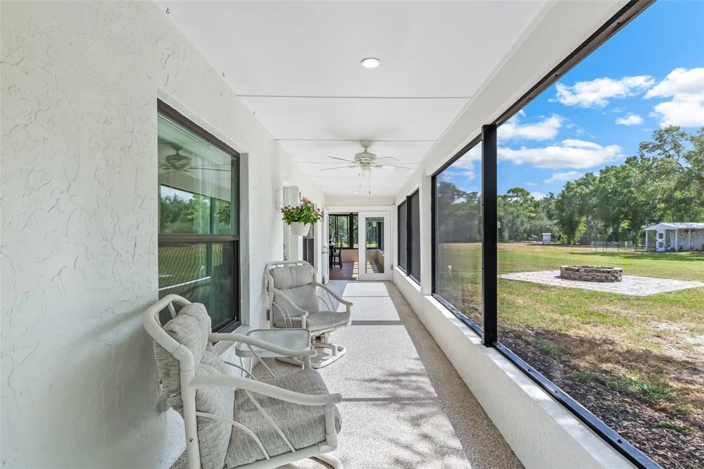 7565 CASTLE DRIVE Sarasota, FL 34240