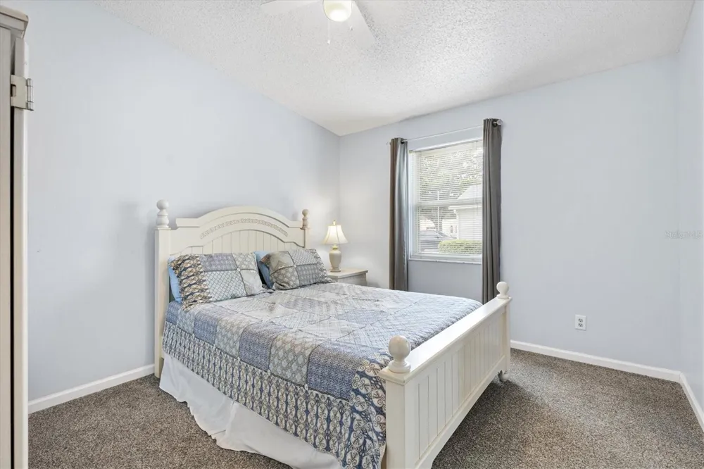 723 HEATHROW AVENUE Lady Lake, FL 32159