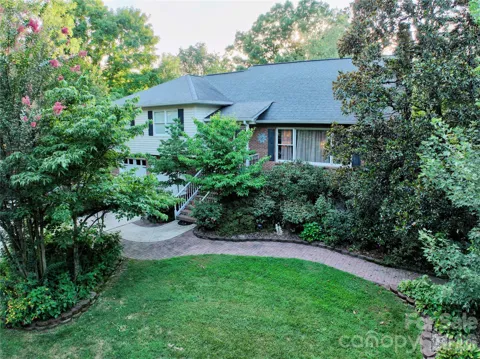 119 Country Meadow Lane