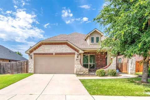 8117 Canyon Drive