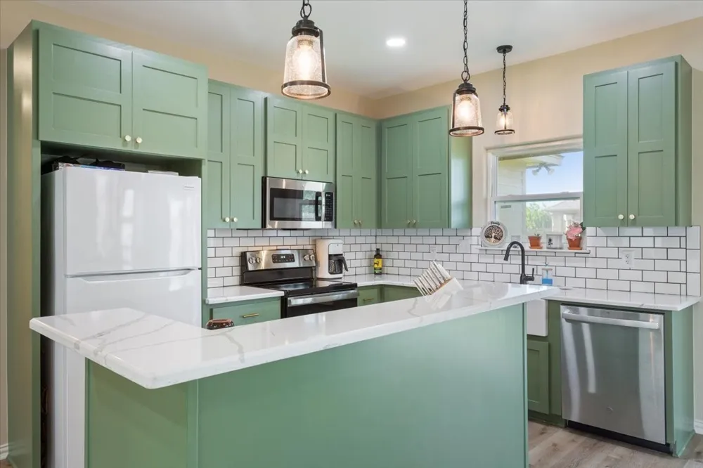 426 Alexander Hillsboro, TX 76645