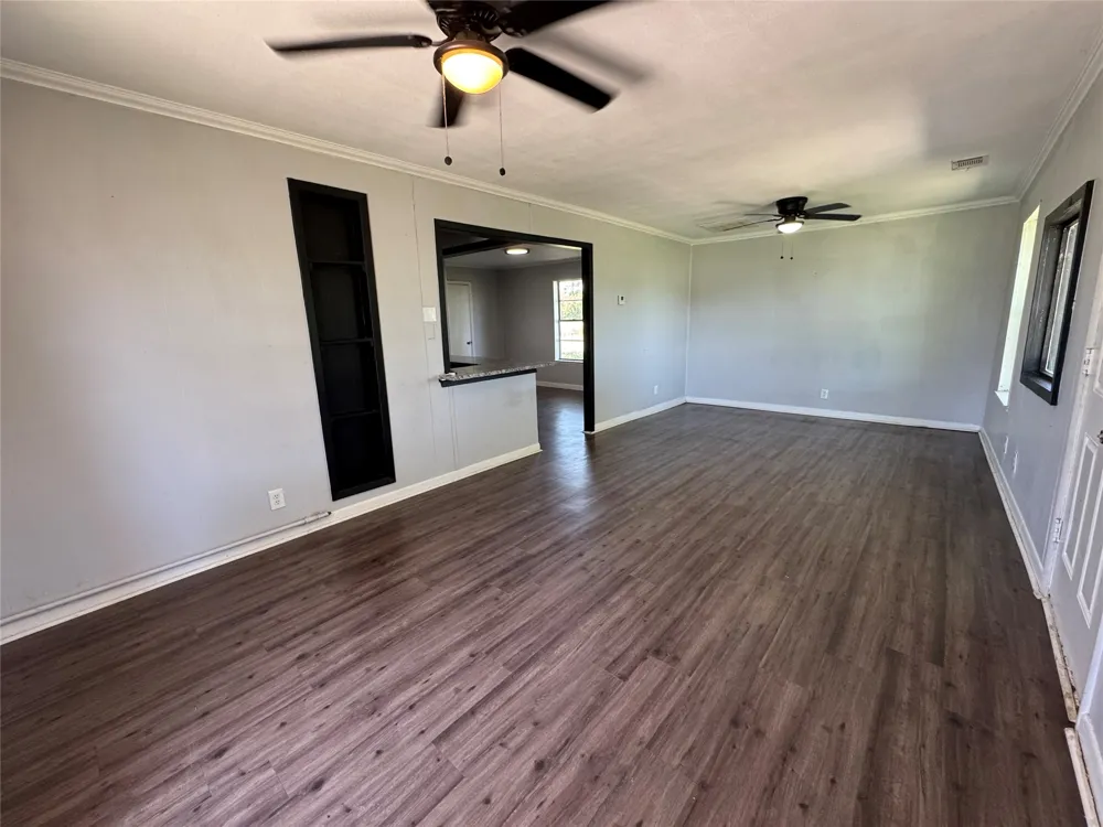 1893 Fm 1198 Muenster, TX 76252