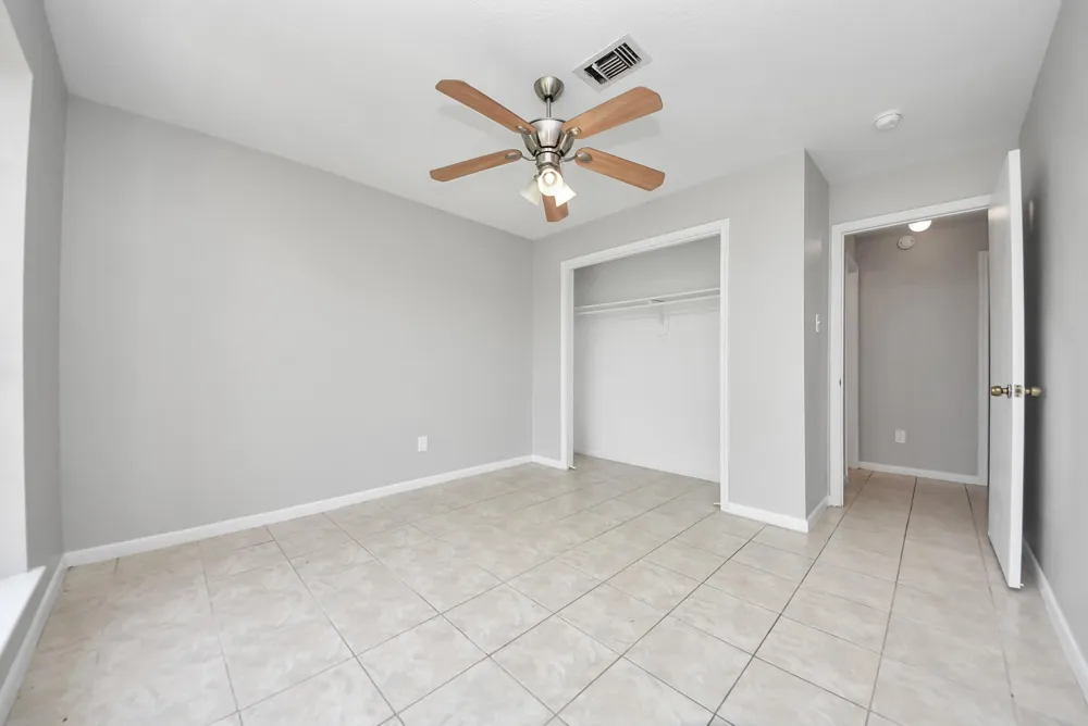 115 Squires Bend Stafford, TX 77477