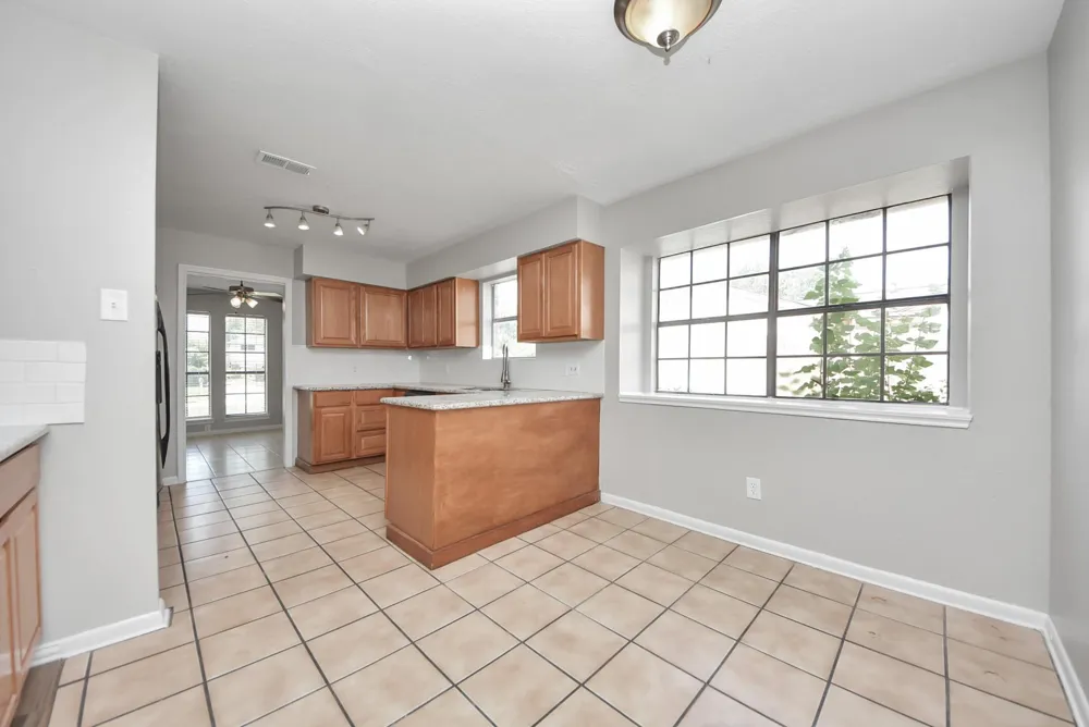 115 Squires Bend Stafford, TX 77477