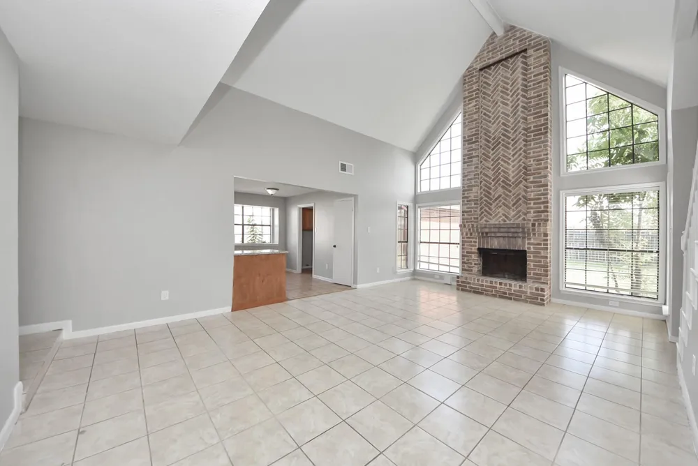 115 Squires Bend Stafford, TX 77477