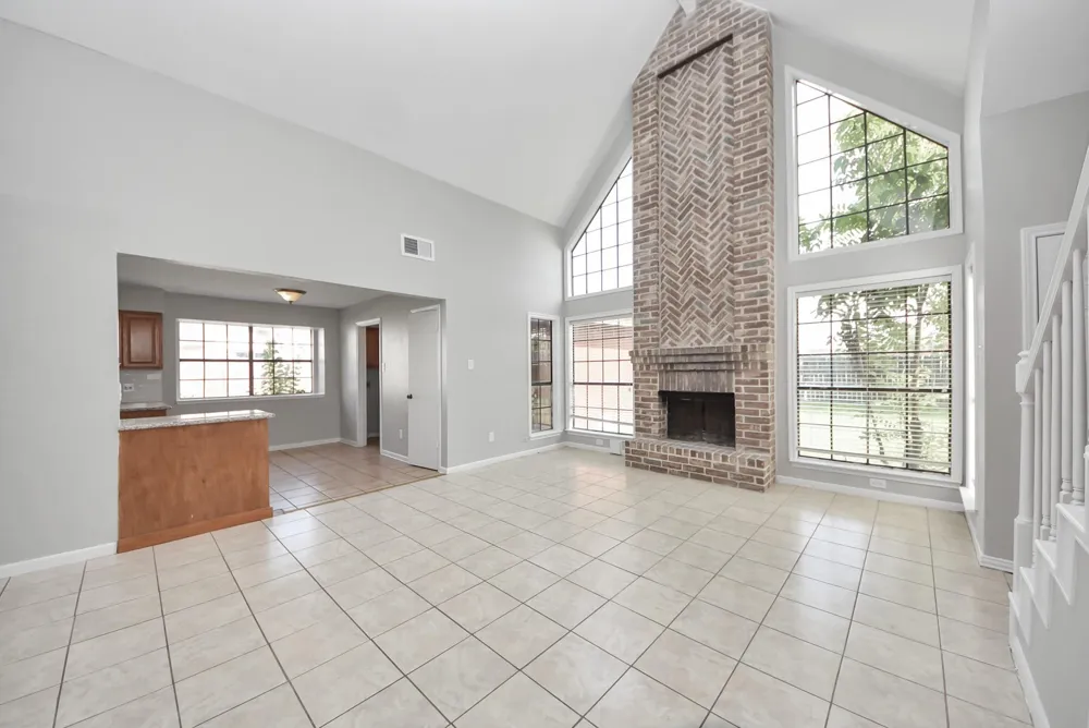 115 Squires Bend Stafford, TX 77477