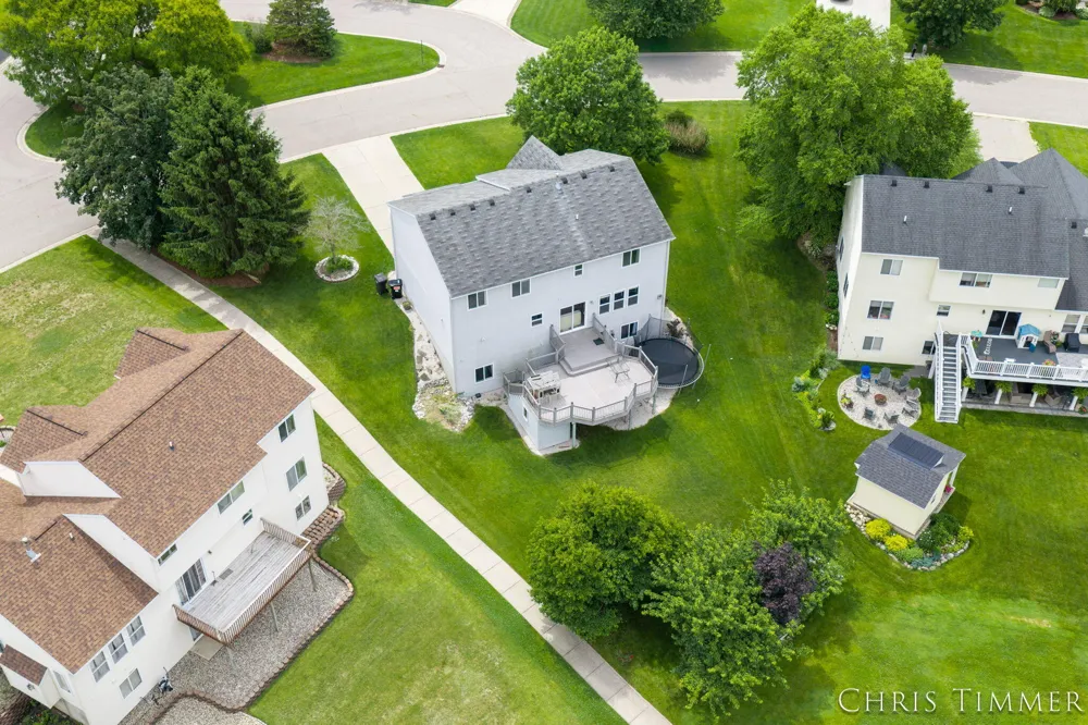 1877 Sun Park Drive Zeeland, MI 49464
