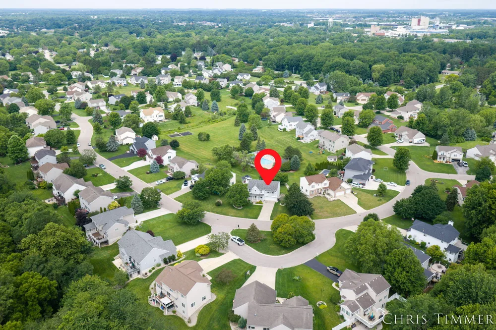 1877 Sun Park Drive Zeeland, MI 49464