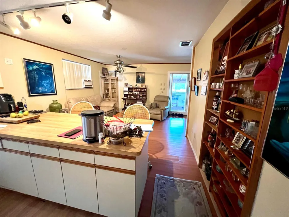1769 OVERBROOK AVENUE Clearwater, FL 33755
