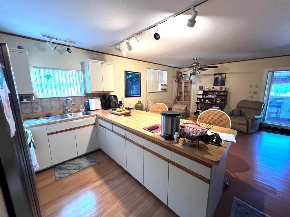 1769 OVERBROOK AVENUE Clearwater, FL 33755