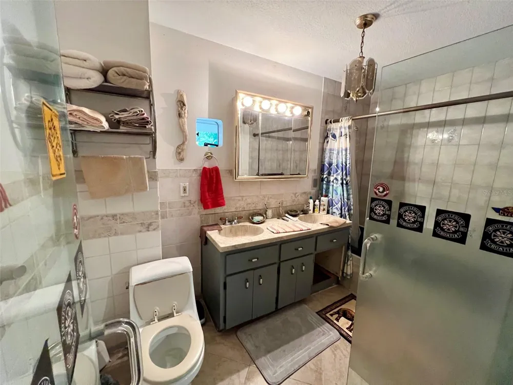 1769 OVERBROOK AVENUE Clearwater, FL 33755