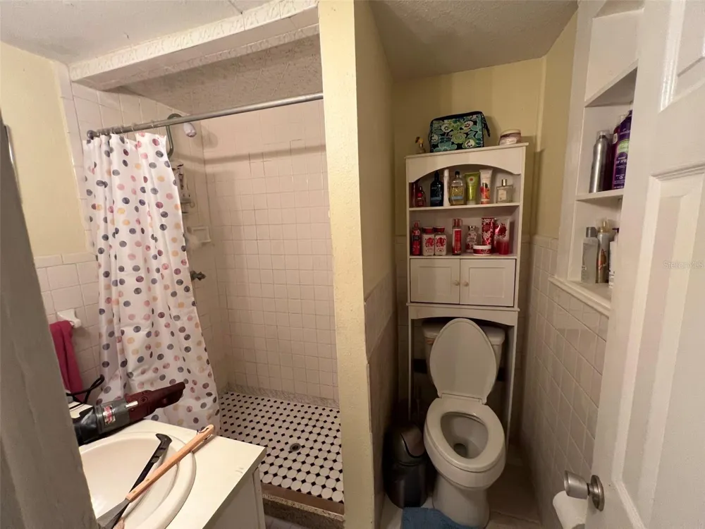 1769 OVERBROOK AVENUE Clearwater, FL 33755