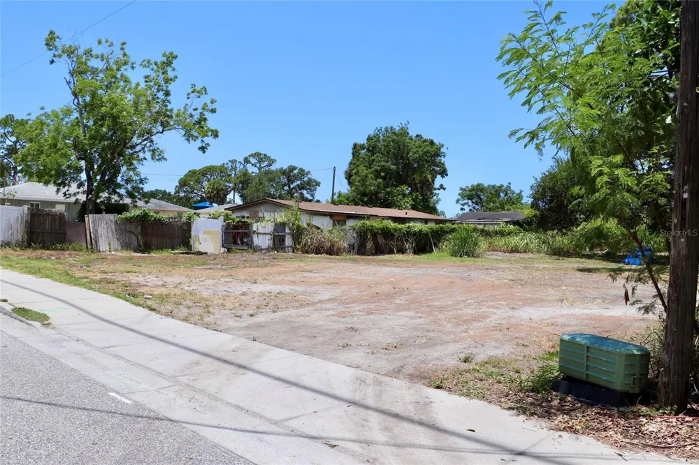 0 MANGO AVENUE Sarasota, FL 34234