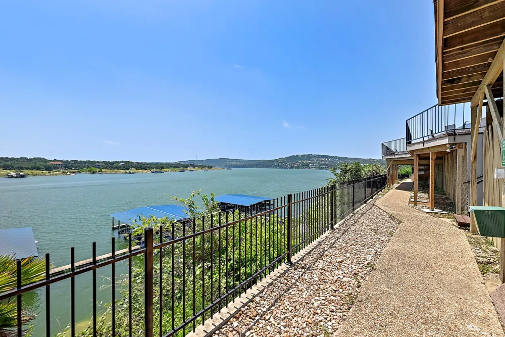 1601 Judy Lynn Drive #110 Spicewood, TX 78669