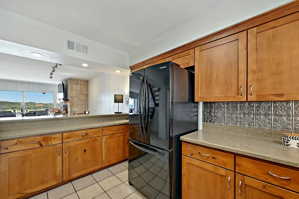 1601 Judy Lynn Drive #110 Spicewood, TX 78669
