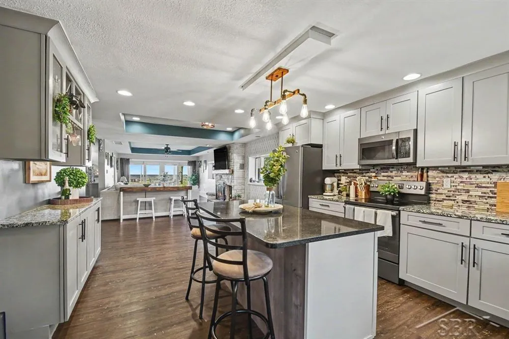 705 Bay Road Bangor Charter Township, MI 48706