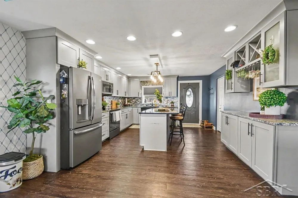705 Bay Road Bangor Charter Township, MI 48706