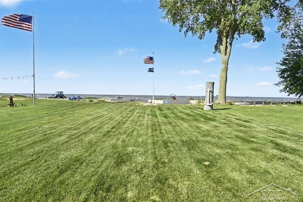 705 Bay Road Bangor Charter Township, MI 48706