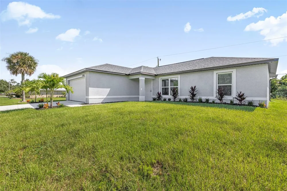 418 NW 11TH TERRACE Cape Coral, FL 33993