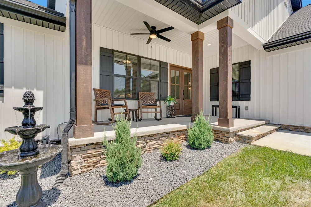 1203 Summerhill Street SW Lenoir, NC 28645