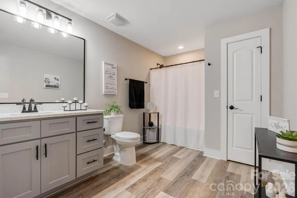 1203 Summerhill Street SW Lenoir, NC 28645