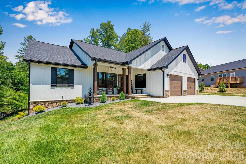 1203 Summerhill Street SW Lenoir, NC 28645