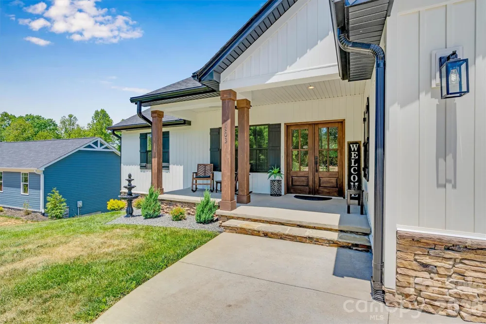 1203 Summerhill Street SW Lenoir, NC 28645