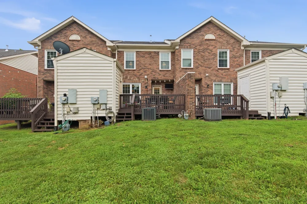 1629 Brentwood Pointe Franklin, TN 37067